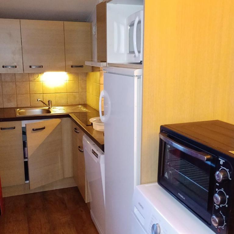 Brides Les Bains: Appartement 3 Pièces, 8 Pers, Balcon, Parking, WiFi - Appartement 1 Chambre - 10
