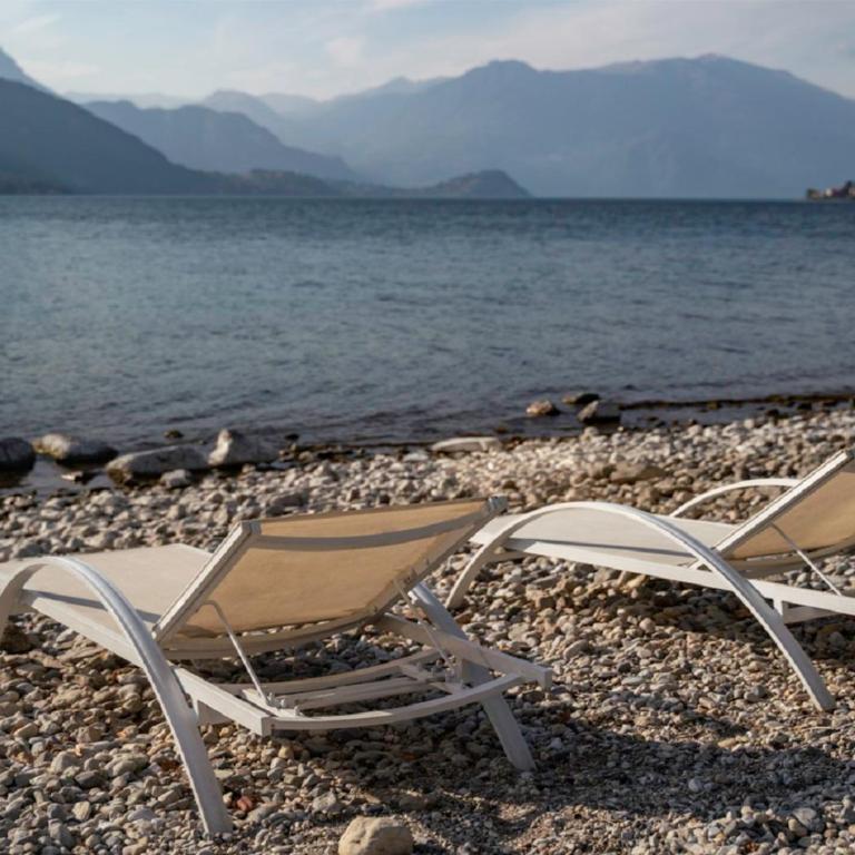 Villa Lario Resort Mandello - Junior Suite with Lake View and Private Garden - Separate building - 1