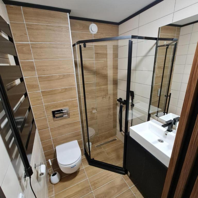 E&M Platinum - One-Bedroom Apartment - 19