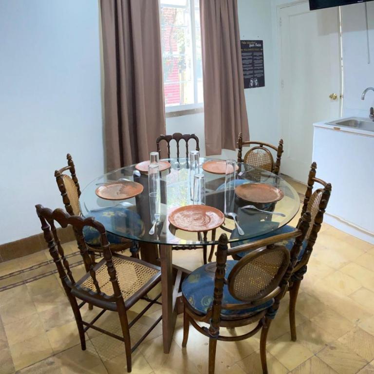 Mala Vecindad Beer Hotel - 4-Bed Male Dormitory Room - 12