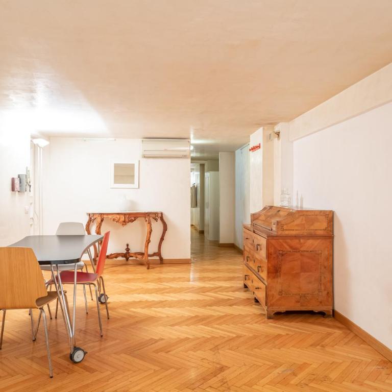 Entire Building with 4 Apartments near the Colosseum - Appartamento con 1 Camera da Letto - 7
