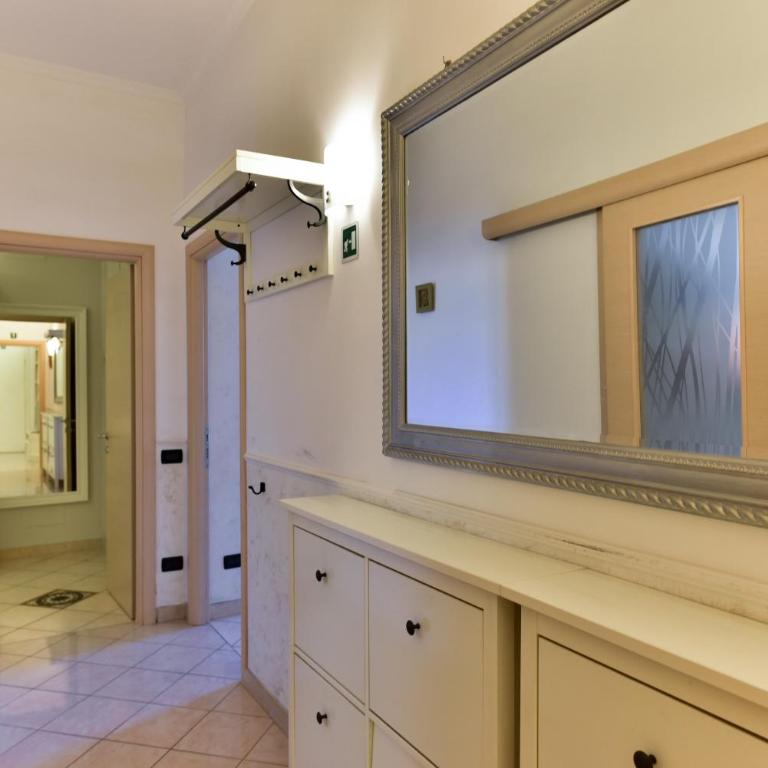 Classic Apartment in Re Di Roma near the metro - Appartamento con 2 Camere da Letto - 32