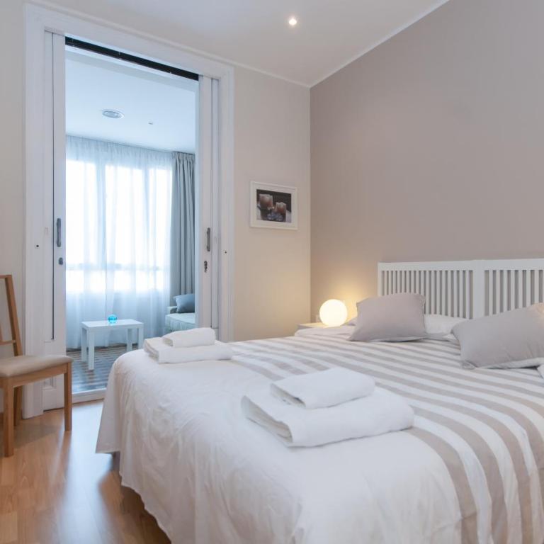 Pelayo Deluxe Apartments - Deluxe Two-Bedroom Apartment H4 - 28