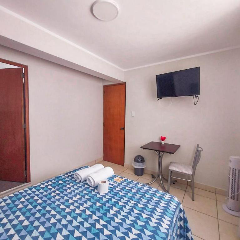 Residencia Benavides - Large Double Room - 2