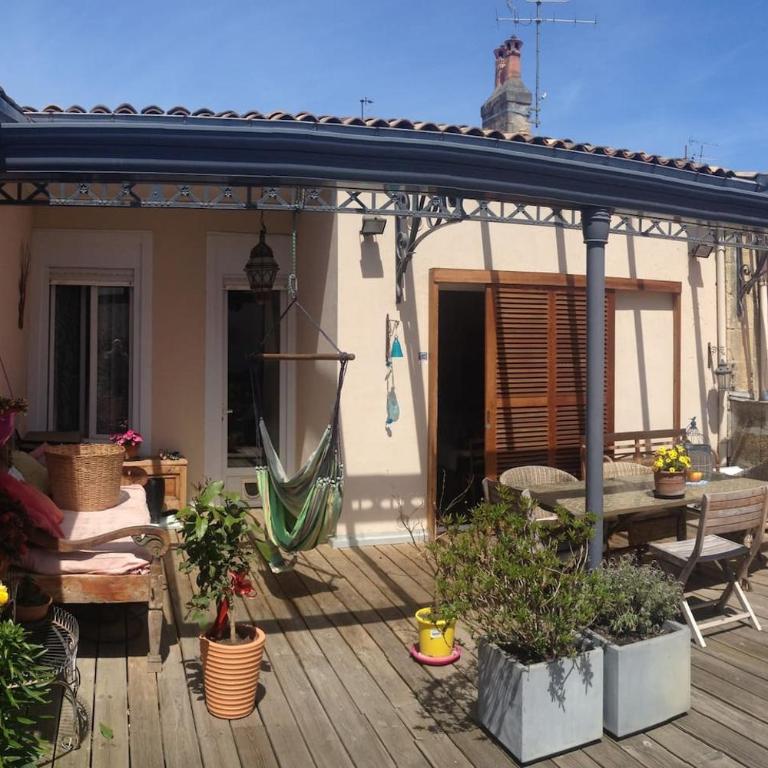 CALME , PROCHE du Centre, Grande Terrasse, Petit déjeuner - Chambre Simple avec Terrasse - 5