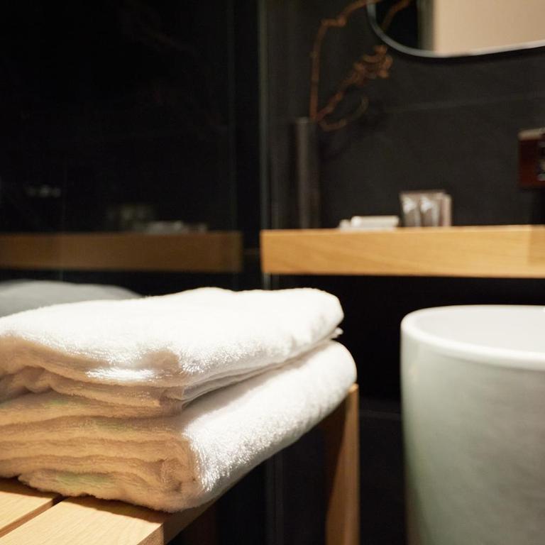 PALAZZO TESTA - LOCAZIONE TURISTICA - Camera Matrimoniale con Bagno Privato - 7