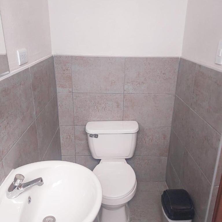 Residencia Benavides - Large Double Room - 8
