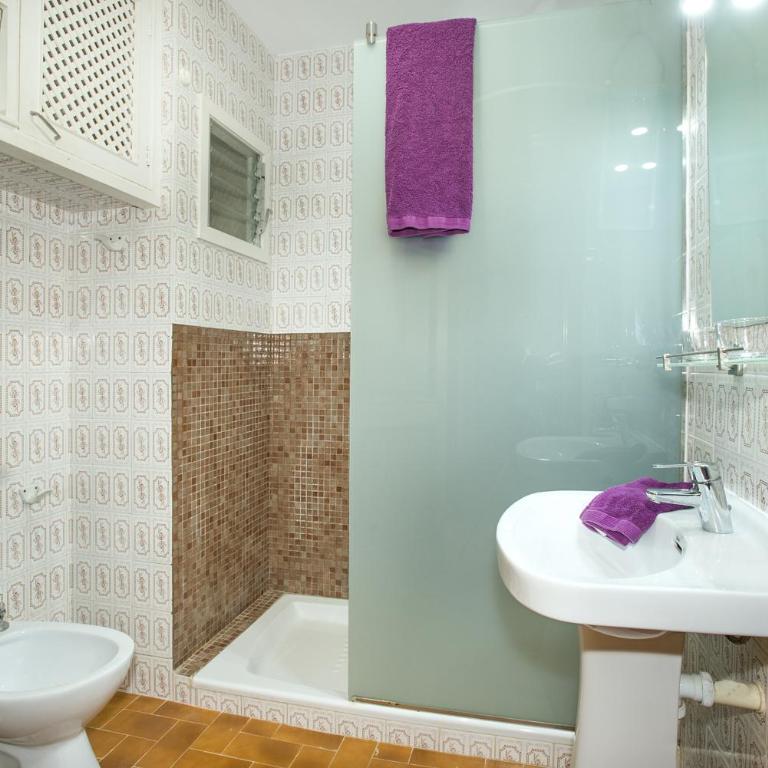 Owl Booking Villa Finquita - Rustic Stay - Three-Bedroom Villa - 10