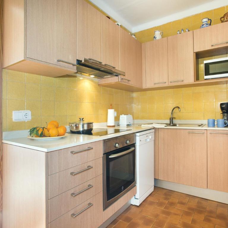 Owl Booking Villa Finquita - Rustic Stay - Three-Bedroom Villa - 14
