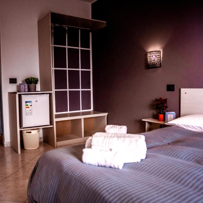 Dimora Le Grottaglie -Centro Polignano a Mare - Camera Matrimoniale Deluxe con 1 Letto Supplementare - 10