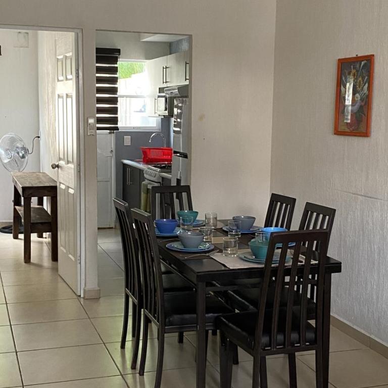 Casa nueva con 3 recamaras y a un lado de alberca - Casa de 3 dormitorios - 13