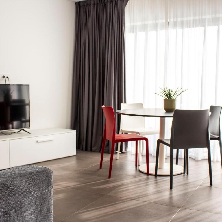Residence Zangirolami - Luxury Garden and Balcony Apartments - Appartamento Superior con 1 Camera da Letto - 7