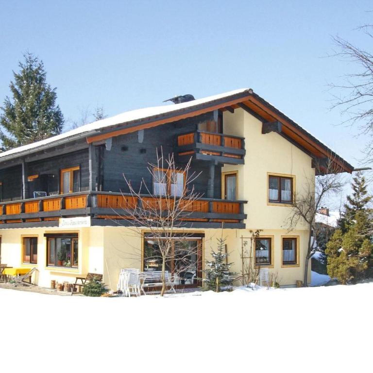 Ferienwohnung mit Balkon in der Nähe des - Apartment mit 2 Schlafzimmern - 9