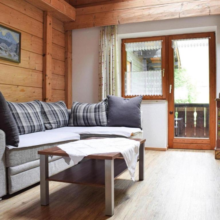 Ferienwohnung mit Balkon in der Nähe des - Apartment mit 2 Schlafzimmern - 3