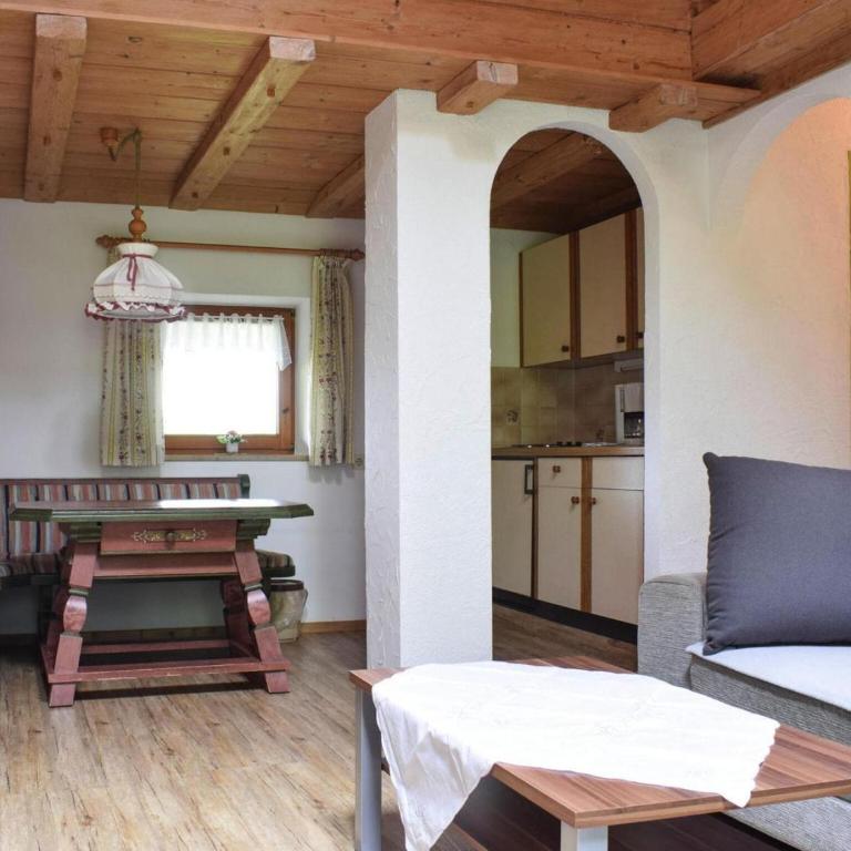 Ferienwohnung mit Balkon in der Nähe des - Apartment mit 2 Schlafzimmern - 8