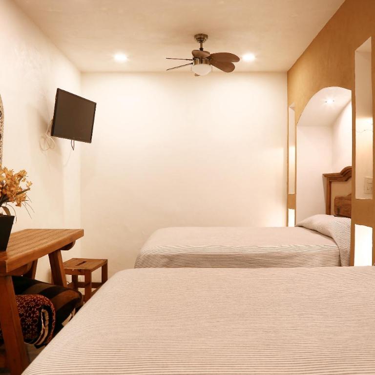 Meson de Juan Valle - Twin Room - 9