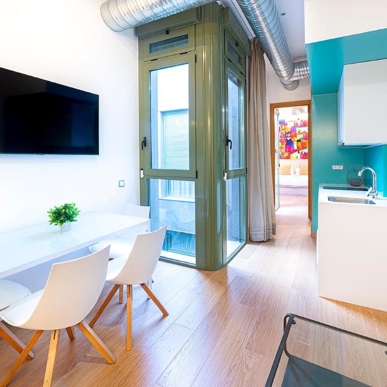 Alohamundi Sierpes - Two-Bedroom Apartment - 7