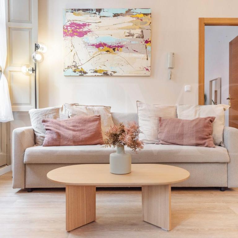 Artistic apartment in the heart of Málaga by REMS - Apartamento con balcón - 4