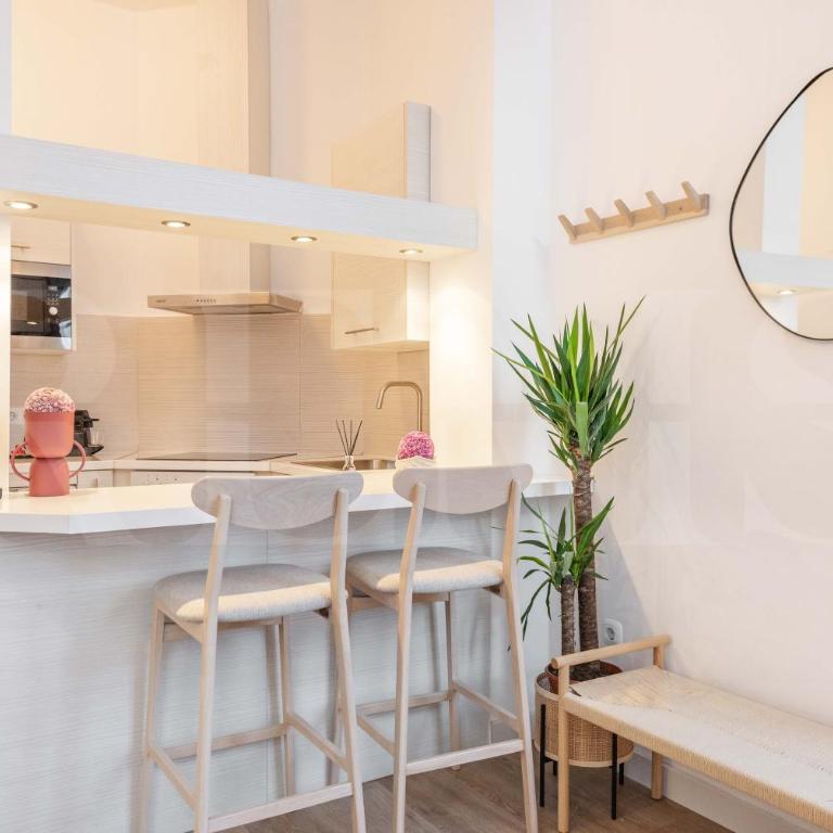 Artistic apartment in the heart of Málaga by REMS - Apartamento con balcón - 11