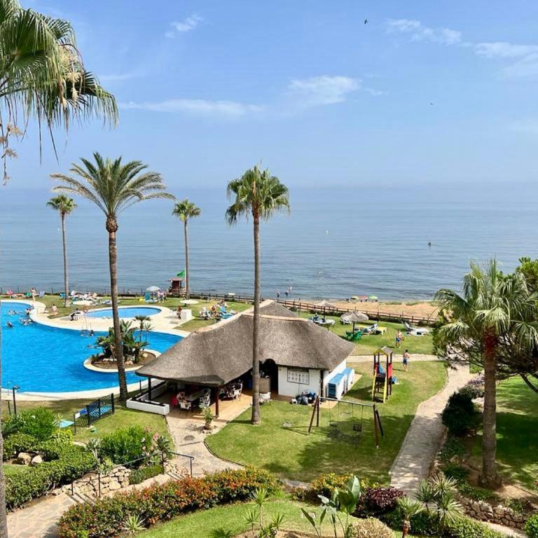 Mi Capricho P5, Apartment with Sea and Pool Views - Apartamento de 2 dormitorios - 4