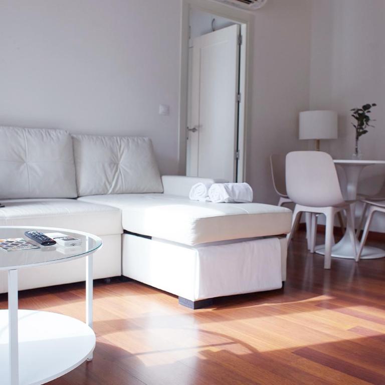 ISA Granada - Luxury Apartment With King Bed - 4