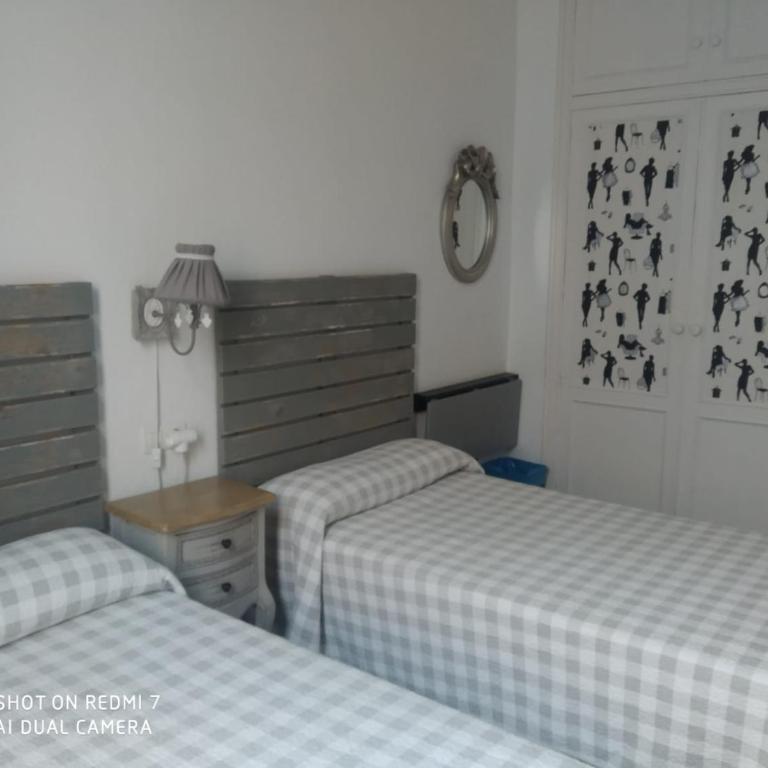 Granada Old Town Hostel - Twin Room - 26