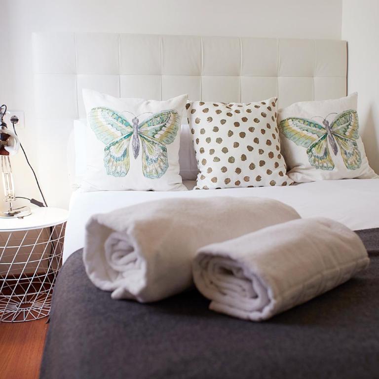 ISA Granada - Luxury Two-Bedroom Apartment - 10