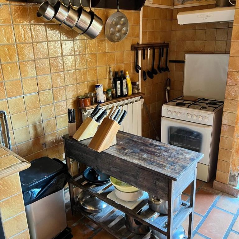 La maison sur la place dans Aigues Mortes climatisé - Maison 2 Chambres - 13