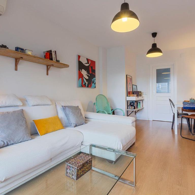 Precioso apartamento a 5 minutos andando de la playa - Apartamento de 2 dormitorios - 3