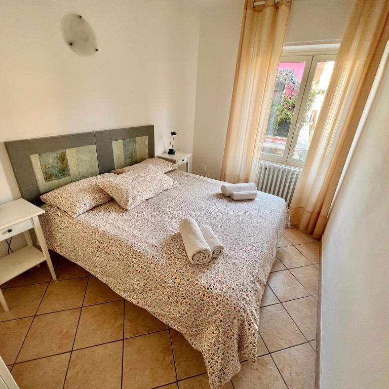 Borgo Antico Apartments - Appartamento con 2 Camere da Letto e con Vista Montagna - 4