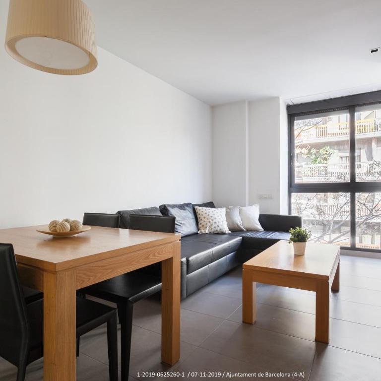 Flateli Navas D01 - Two-Bedroom Apartment - 1