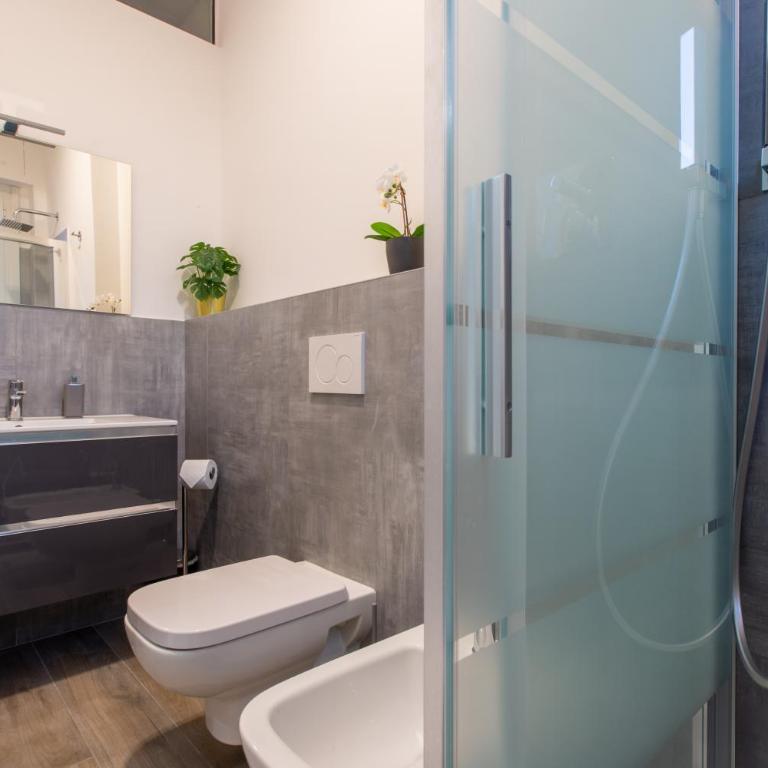 Rent Apartment - Stylish House Free WiFi-Parking-Airport - Appartamento con 2 Camere da Letto - 23