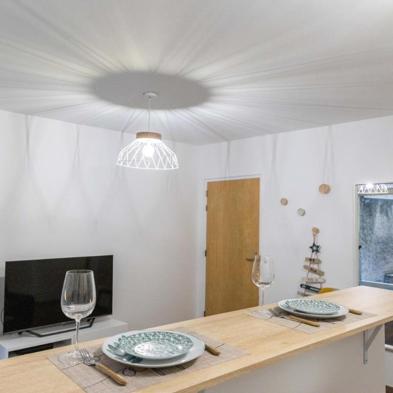 SPA, TERRASSE plein centre et proche gare - Appartement 1 Chambre - 9