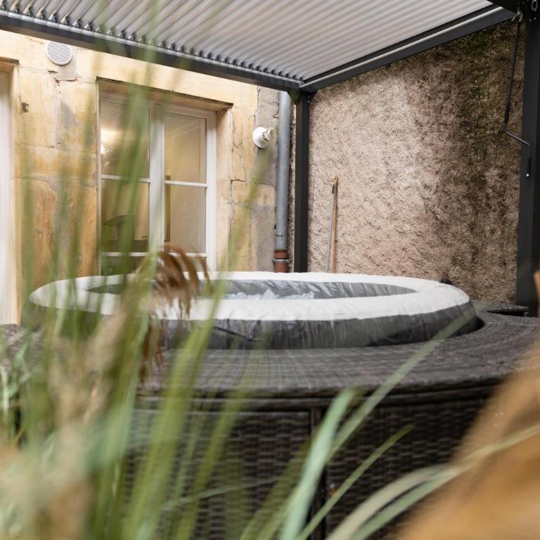 SPA, TERRASSE plein centre et proche gare - Appartement 1 Chambre - 20
