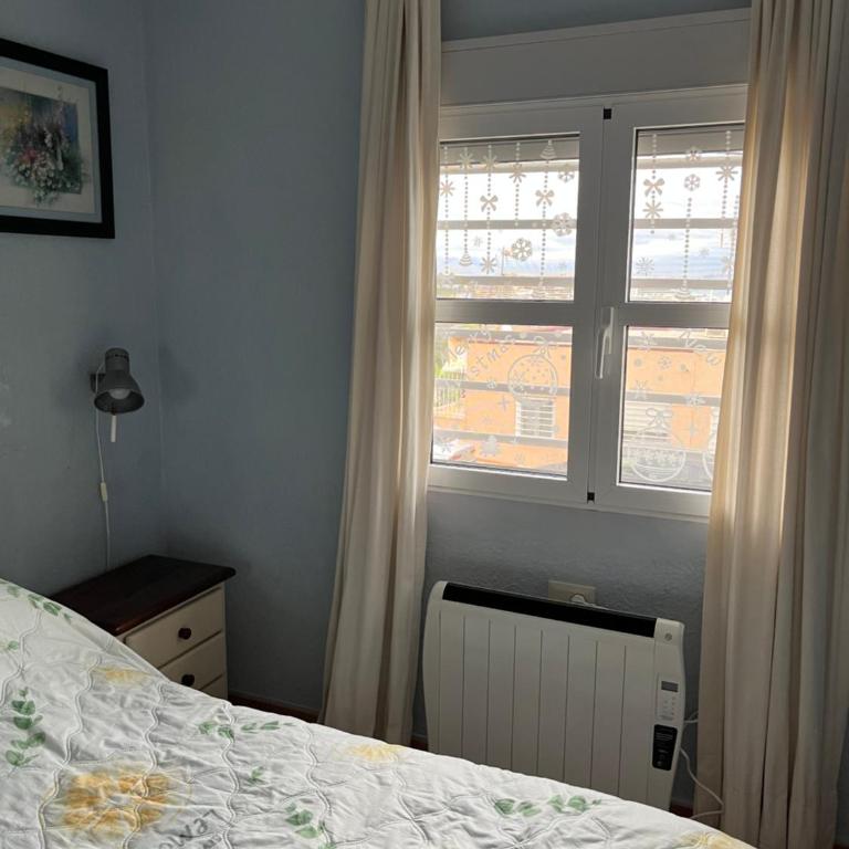 Sea View House - Two-Bedroom House - 4