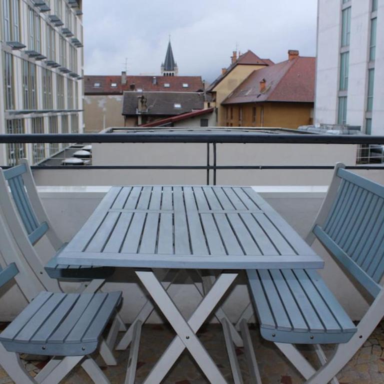 Le Jane : Centre ville, Garage, Balcon - Apartment mit 3 Schlafzimmern - 32