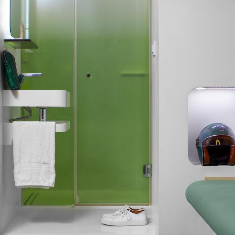 Hôtel Odyssey - Chambre Double Deluxe - 6