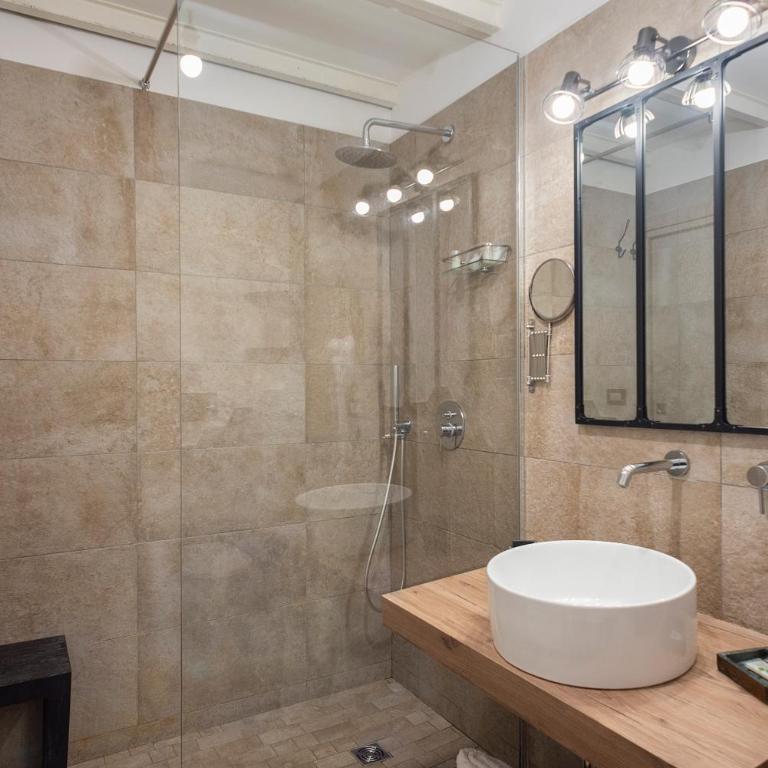 Tredici Boutique Rooms - Camera Quadrupla su 2 Livelli - 11