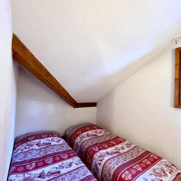 Chalet VARS 8 à 10 personnes, proche des pistes - Chalet - 8