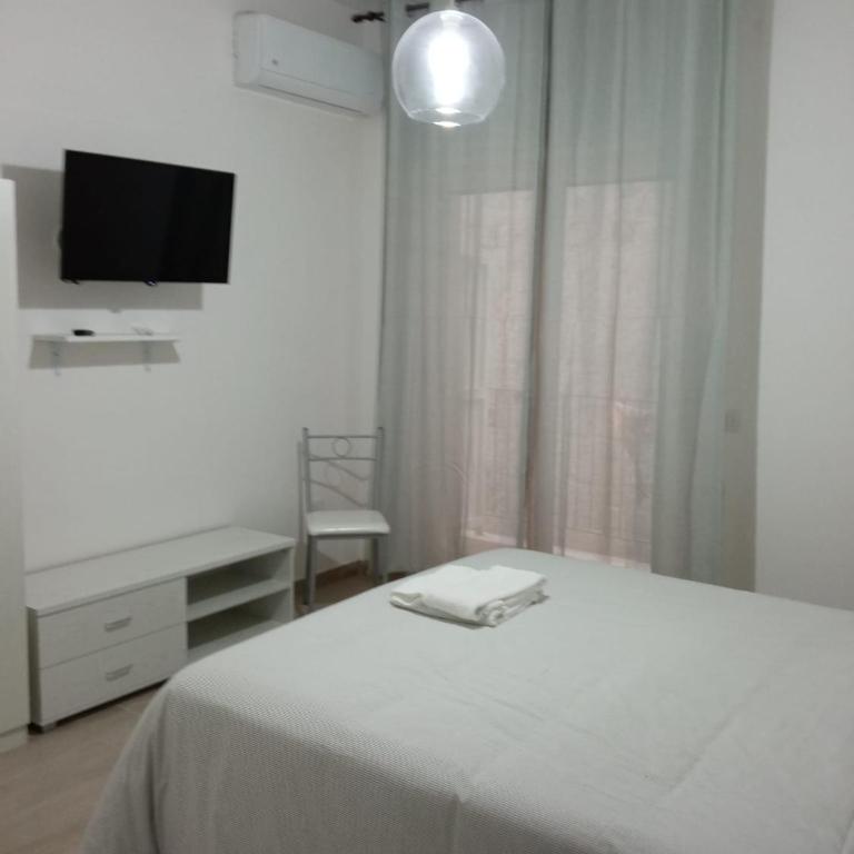 Neapolitan tales - Double Room with Private Bathroom - 2