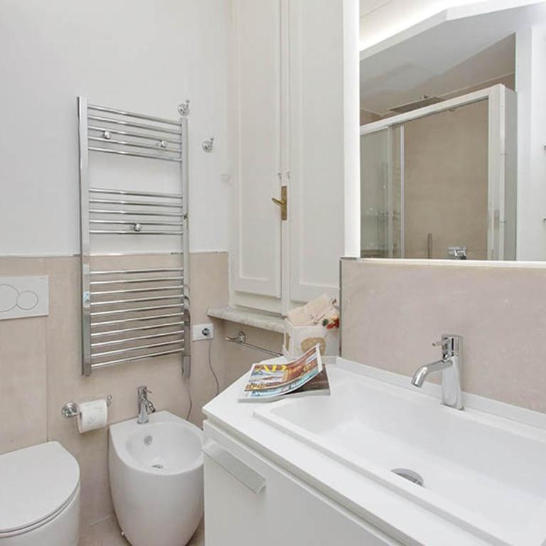 ELEGANT APARTMENT IN THE HEART OF ROME-NAVONA AREA - Appartamento con 2 Camere da Letto - 38