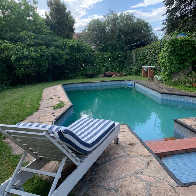 Casa grande con pileta zona B. los Troncos/Playa chica - Casa de 5 dormitorios - 4