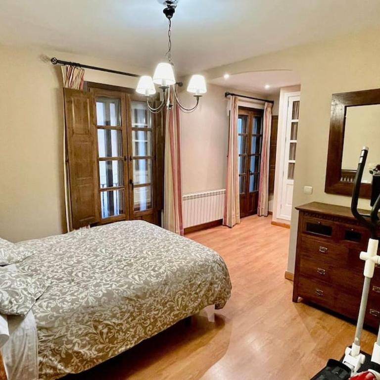 Amplio piso en centro histórico. - Apartamento de 3 dormitorios - 11