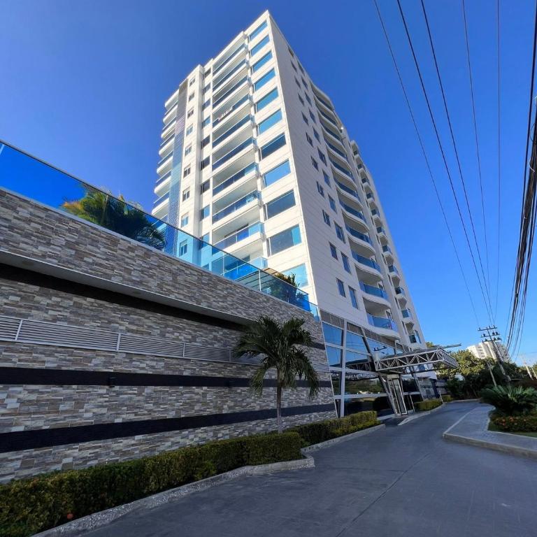 Hermoso Apto cerca a la playa Bello Horizonte. - Apartamento - 1