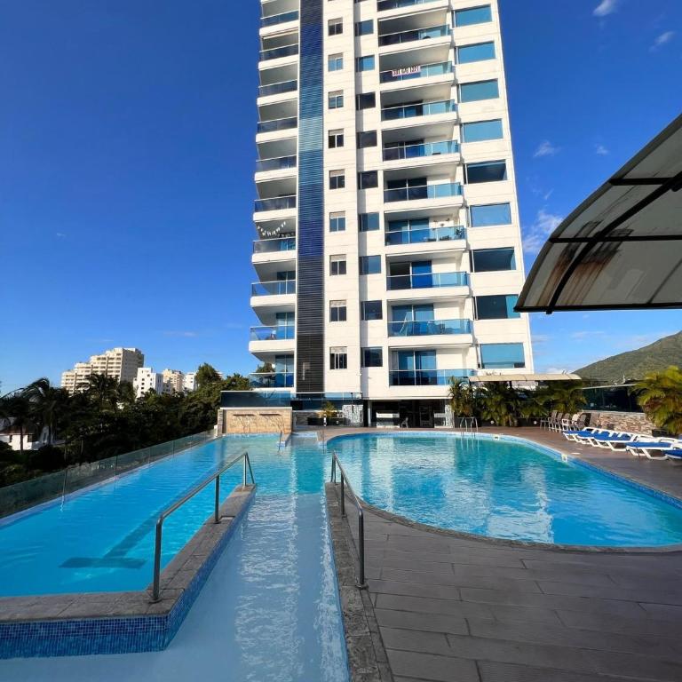 Hermoso Apto cerca a la playa Bello Horizonte. - Apartamento - 26