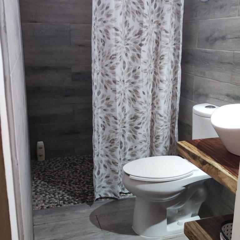 Casa Sixta a 7min del aeropuerto internacional PMX y 2 cuadras terminal autob ADO - Habitación Deluxe - 1 cama grande - 21