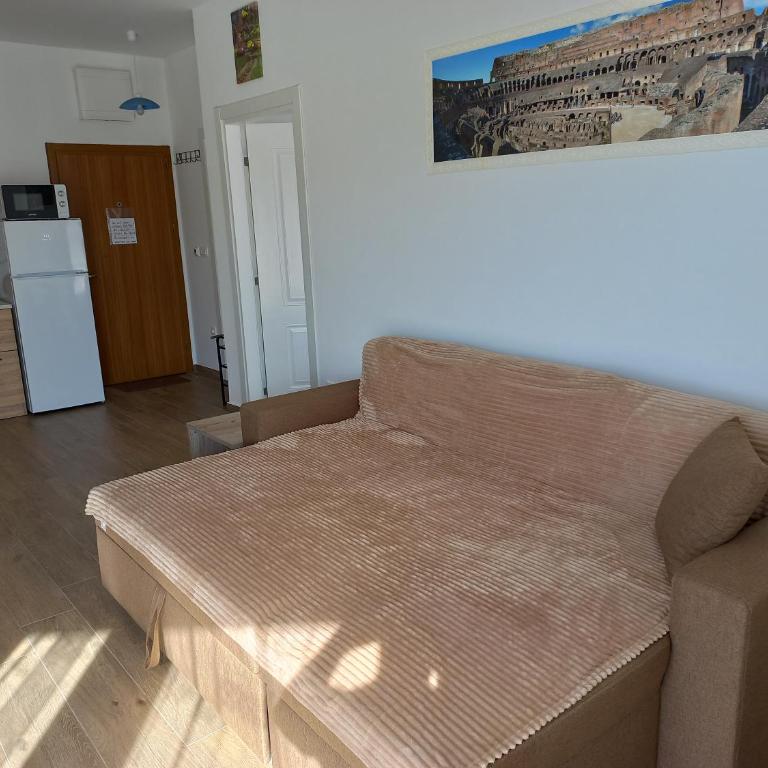 Sea View Dobra Voda - One-Bedroom Apartment - 4