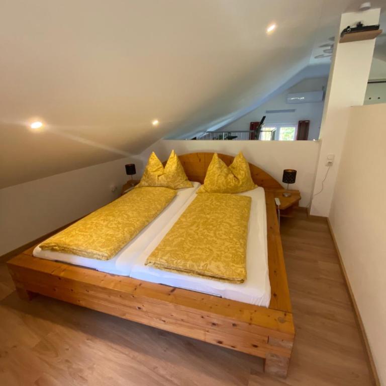 Auszeit Salzkammergut Appartements - Deluxe Studio mit Doppelbett - 1