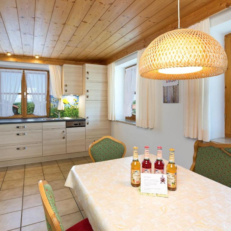 Salenberghof Ferienwohnung Panorama - Appartamento con Vista Lago - 4