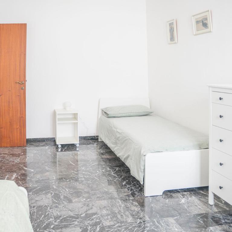 083 - Casa Grande con Attico condominiale vista mare, 500 metri dalla spiaggia - Appartamento con 2 Camere da Letto - 4